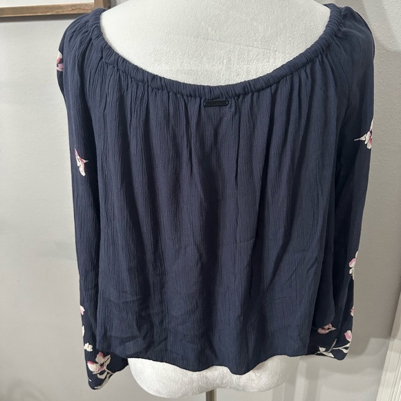 Billabong Blue Smocked 3/4 Sleeve Blouse - Picture 3 of 5